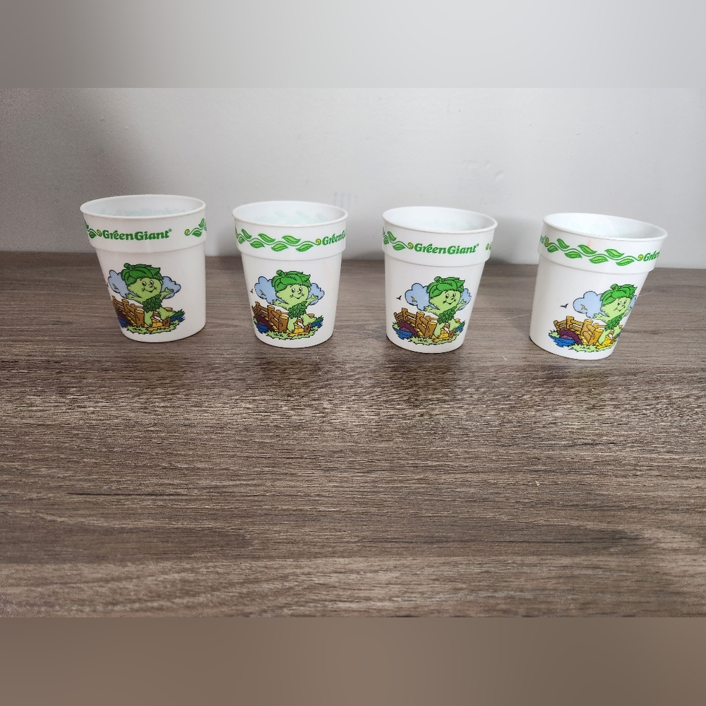 Vintage Green Giant Little Sprout Plastic Cups